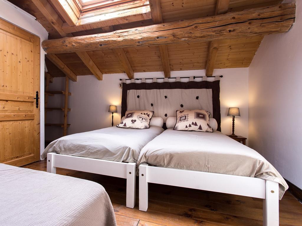 Couette-café Gite-auberge De Montvilliers 2*