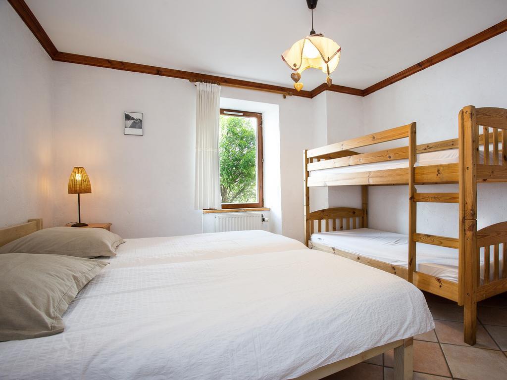 Couette-café Gite-auberge De Montvilliers Aime